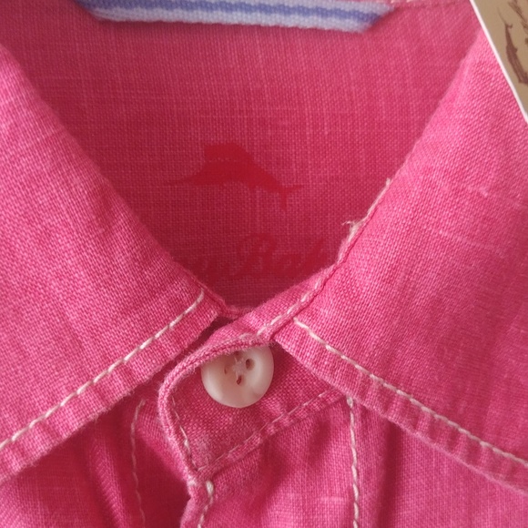 Tommy Bahama Relax 💯 percent Linen color is Called Ruby Red NWT - Picture 3 of 7